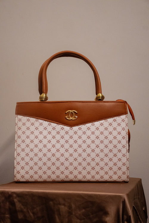 Chanel Handbag (White) - Anumta Alaehim