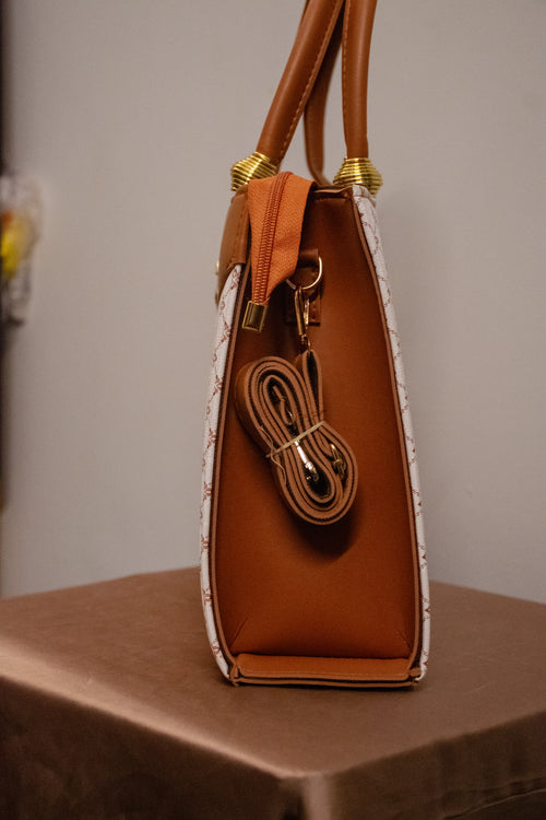 Chanel Handbag (White) - Anumta Alaehim